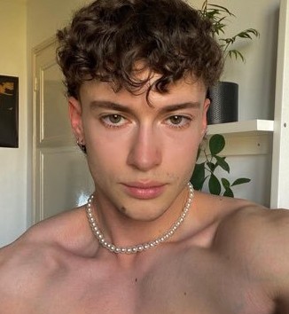 Profil de Novica
