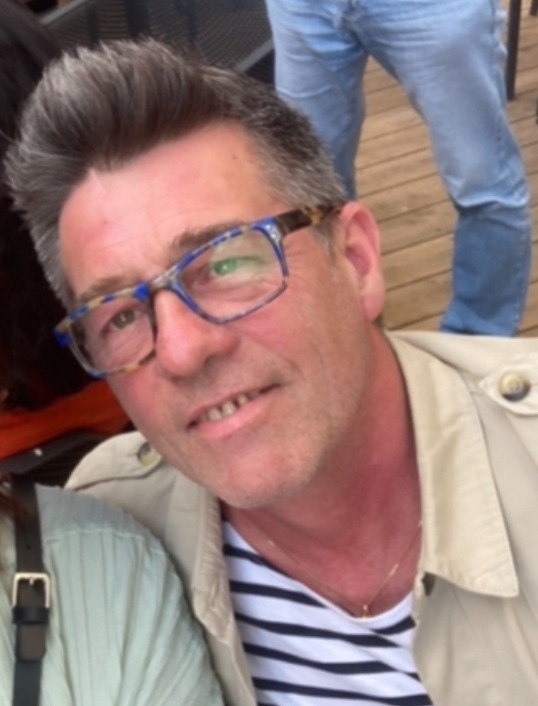Profil de Karel